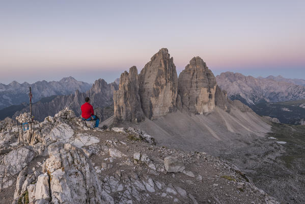 Sesto/Sexten, Dolomites, South Tyrol, province of Bolzano, Italy. View from the summit of Monte Paterno/Paternkofel on the Tre Cime di Lavaredo/Drei Zinnen