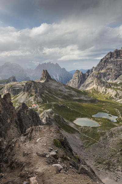 Sesto/Sexten, Dolomites, South Tyrol, province of Bolzano, Italy. View of the Ref. Locatelli, Laghi dei Piani and Torre di Toblin from the 