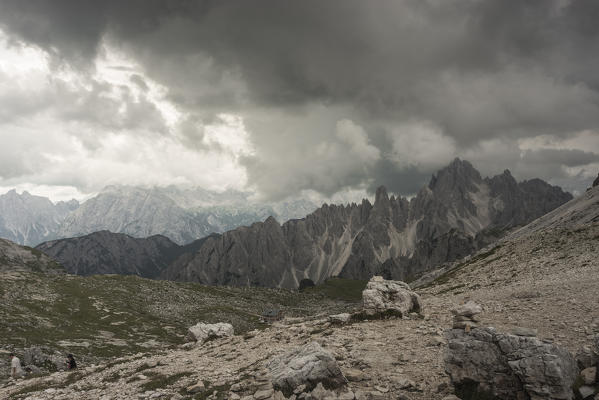 Sesto/Sexten, Dolomites, South Tyrol, province of Bolzano, Italy. The Cadini of Misurina seen from Forcella Lavaredo