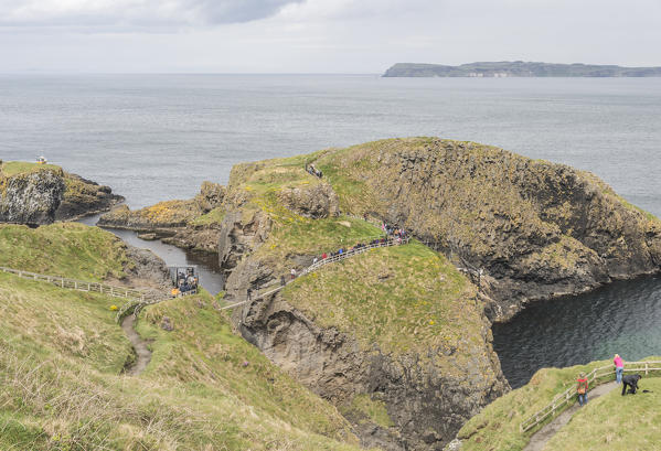 The Carrick a Rede Rope Bridge, Northern Ireland, Antrim, Ballycastle, Ballintoy, United Kingdom.