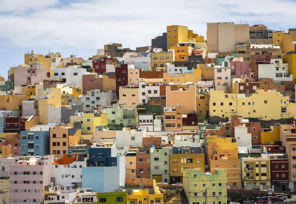 Spain,Canary Islands,Gran Canaria,Las Palmas de Gran Canaria, colorful houses of San Juan