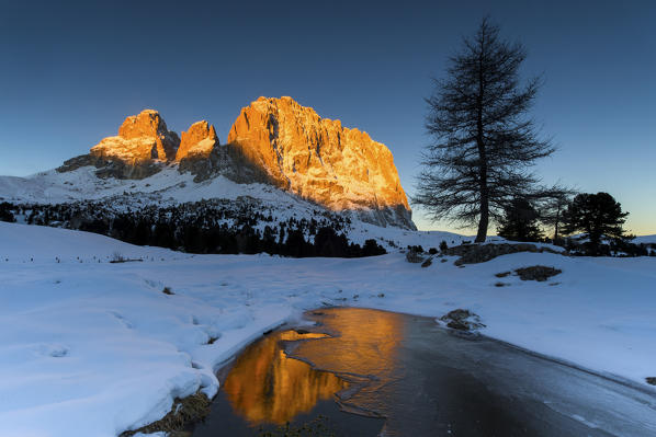 Europe,Italy,Dolomites,Alto Adige,Gardena Valley.
Sunrise on the Sassolungo, Dolomites