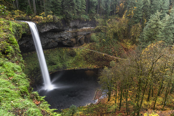 South Fall in autum, Silver Falls State Park, Marion county, Oregon, USA.