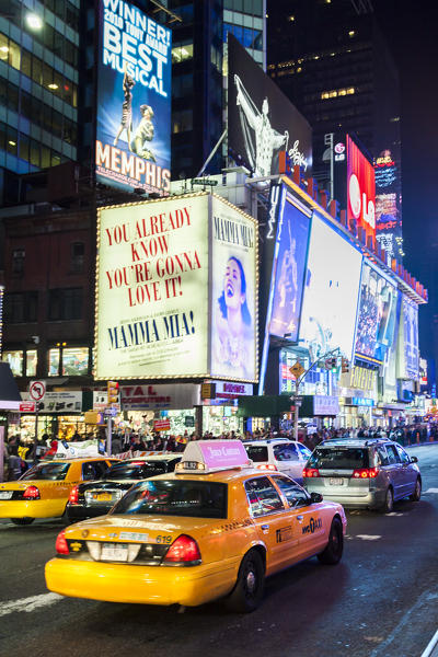 USA, New York, New York City, yellow city cab
