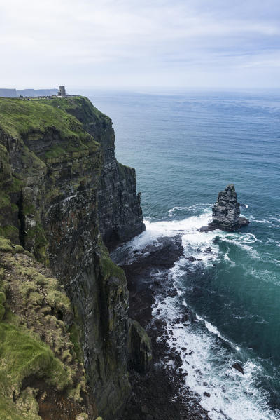 O'Brien's Tower and Breanan Mór rock. Cliffs of Moher, Liscannor, Munster, Co.Clare, Ireland, Europe.