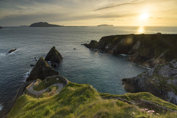 Road to Dunquin Pier and its surroundings. Dunquin, DIngle Peninsula, Co.Kerry, Munster, Ireland, Europe.