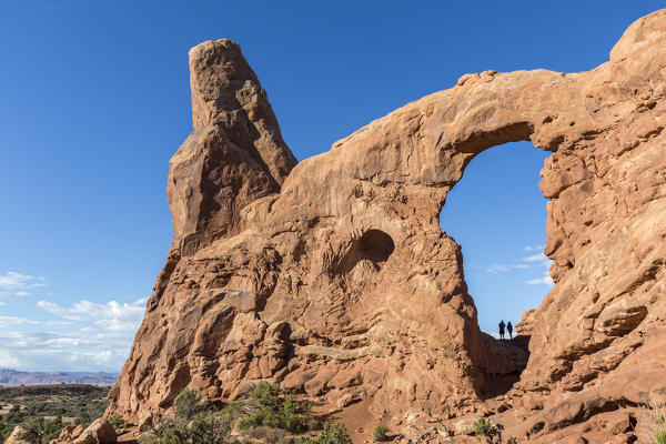 Turret Arch, Arches National Park, Moab, Grand County, Utah, USA.