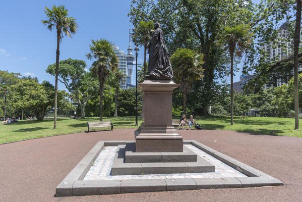 Queen Victoria statue in Albert Park. Auckland City, Auckland region, North Island, New Zealand.