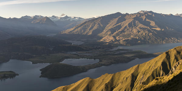 View on Glendhu Bay and Mt Aspring from Roys Peak lookout before sunset. Wanaka, Queenstown Lakes district, Otago region, South Island, New Zealand.