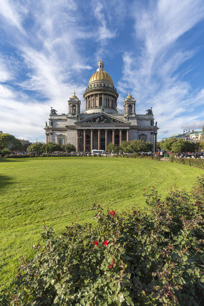 Saint Isaac's Cathedral and square. Saint Petersburg, Russia.