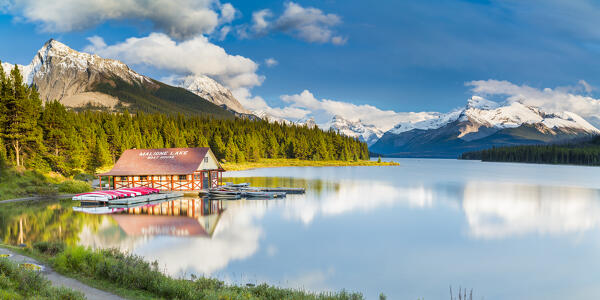 Maligne Lake and historic boathouse in Jasper National Park, Alberta, Canada