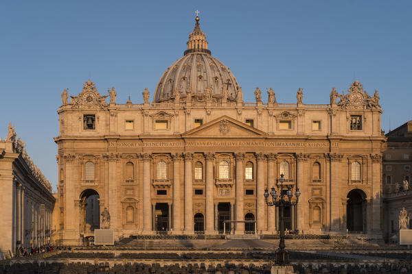 Europe, Italy, Lazio, Rome, Vatican City State. St. Peter's Basilica