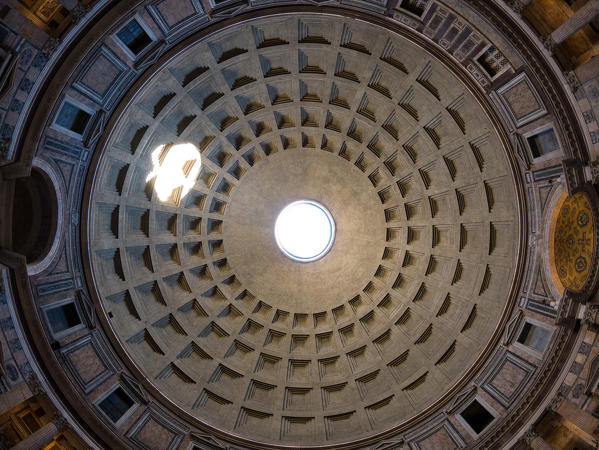 Europe, Italy, Lazio, Rome. Pantheon's Dome