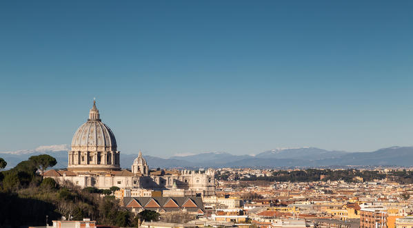 Europe, Italy, Lazio, Rome. Dome of St. Peter's basilica