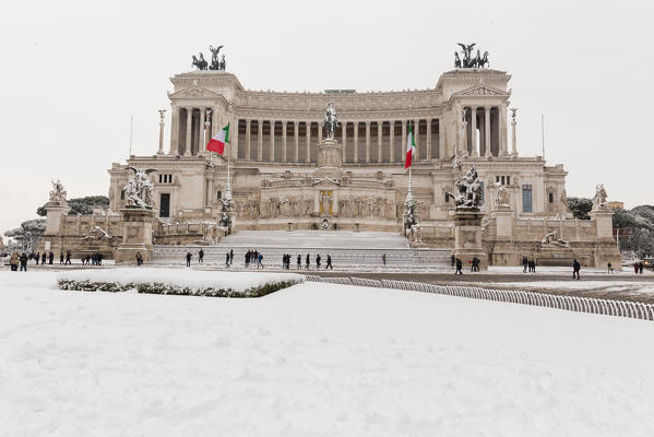 Vittoriano and Piazza Venezia during the great snowfall of Rome in 2018
Europe, Italy, Lazio, Province of Rome, Rome