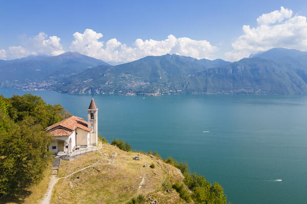 Aerial view of the San Martino church in Griante overlooking Lake Como. Griante, Como district, Lombardy, Italy, Europe.