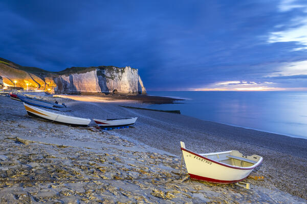 Sunrise at Etretat, Octeville sur Mer, Le Havre, Seine Maritime, Normandy, France, Western Europe.