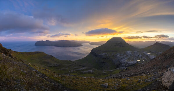 View of Skaelingsfjall mountain peak at sunset in spring. Sornfelli, Streymoy Island, Faroe Islands