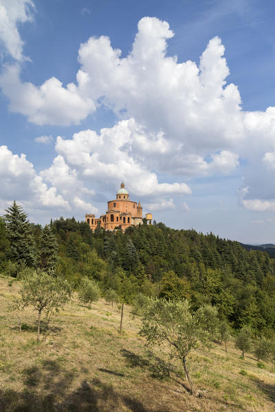 View of the Colle della Guardia and the Santuario della Beata Vergine di San Luca. Bologna, Emilia Romagna, Italy.