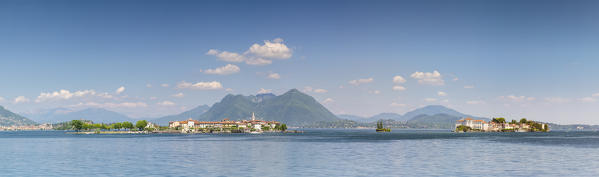 View of the Borromean Islands, Isola dei Pescatori and Isola Bella, from the shore of Baveno in a spring day, Verbano Cusio Ossola, Lago Maggiore, Piedmont, Italy.