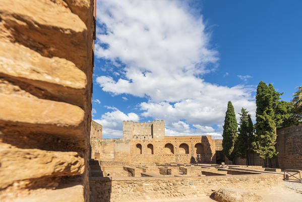Ruins of settlements in the old citadel, Arms Square, Alcazaba, La Alhambra complex, Granada, Andalusia, Spain
