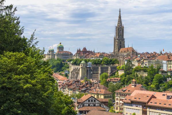 Old buildings of city centre and Munster cathedral, Bern, Canton Bern, Switzerland