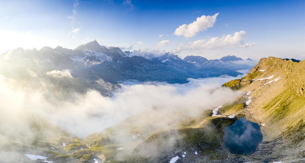 Lago Schwarziseeli e Galenstock, Svizzera