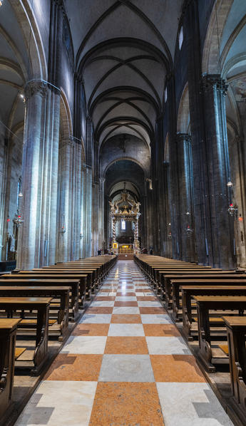 Nave and vaulted arches inside the Duomo or San Vigilio Cathedral, Trento, Trentino, Italy