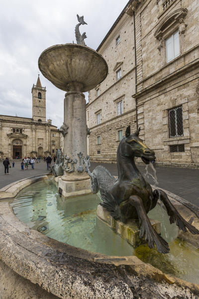 The decorated fountain frames the Cathedral in Arringo Square Ascoli Piceno Marche Italy Europe