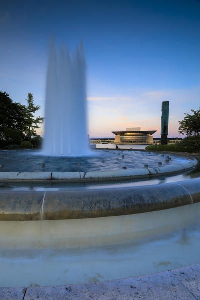 Fountain and The Copenhagen Opera House (Operaen) on background, Island of Holmen, Copenhagen, Denmark