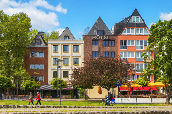 Old town (Fischmarkt) with houses and outdoor cafes in Cologne city. 
Cologne city (Koln), North Rhine Westphalia, Germany, Europe. 