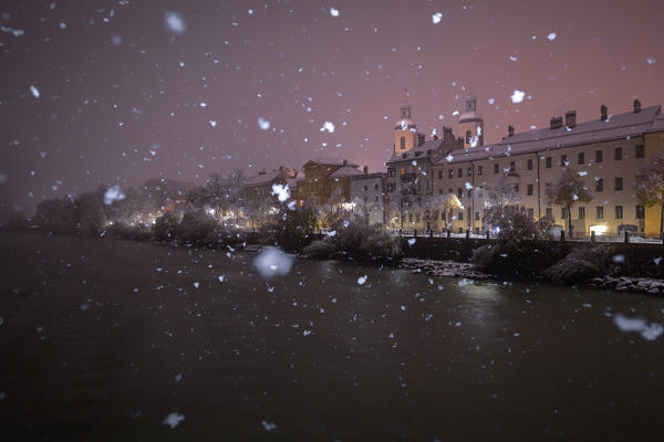 A snowy night on the Innbrücke, Innsbruck, Tyrol, Austria, Europe