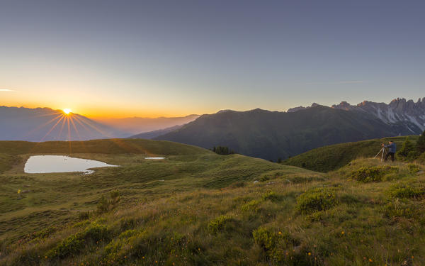 Dawn in Inntal as seen from the fields of Salfeins, Grinzens, Innsbruck Land, Tyrol, Austria, Europe