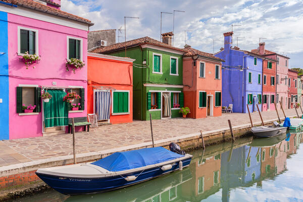 The colorful buildings of Fondamenta di Terranova, Burano, Venice, Veneto, Italy, Europe