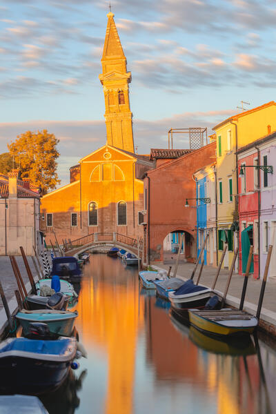 The church of San Martino Vescovo with its leaning tower at dawn, Burano island, Venice, Veneto, Italy, Europe