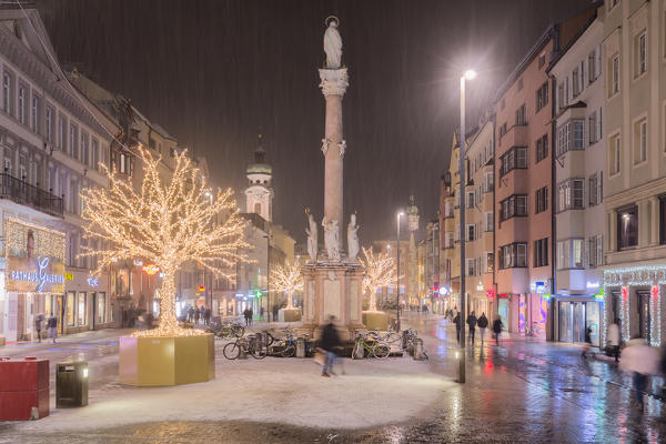 Maria-Theresien-Straße and the christmas lights on a snowy evening, Innsbruck, Tyrol, Austria, Europe