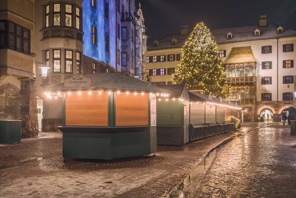 The old town of Innsbruck with the christmas lights at night, Innsbruck, Tyrol, Austria, Europe