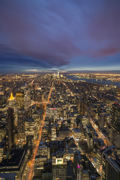 View of Lower Manhattan from the 102th floor of the Empire State Building (Midtown, Manhattan, New York City, New York, United States of America)