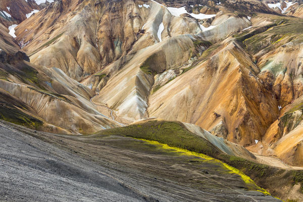 Landmannalaugar, view from the Blahnukur mountain (Landmannalaugar, Fjallabak Nature Reserve, Highlands, Southern Region, Iceland, Europe)