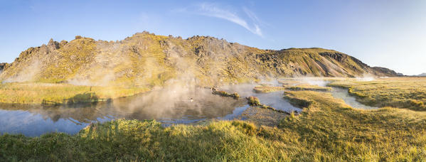 Landmannalaugar natural hot springs (Fjallabak Nature Reserve, Highlands, Southern Region, Iceland, Europe)