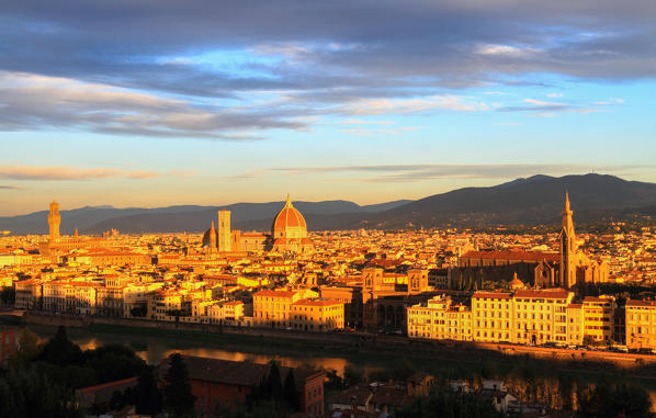 Europe, Italy, Tuscany. Florence at sunset from Piazzale Michelangelo, a panoramic point of view over the famous city of Tuscany.