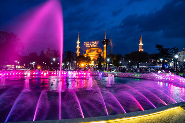 Nightscape of Blue Mosque, Sultan Ahmet Camii. SUltanahmet, Istanbul, Turkey. 