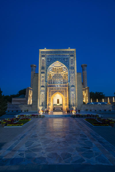 Tamerlane, Timur, mausoleum in Samarkand at the dusk. Sammarcanda, Uzbekistan, Central Asia.