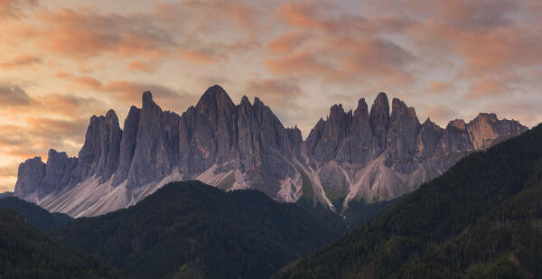 Sunrise on the Odle Dolomites, Funes valley (val di Funes), Bolzano province, South Tyrol, Trentino alto adige, Italy, Europe