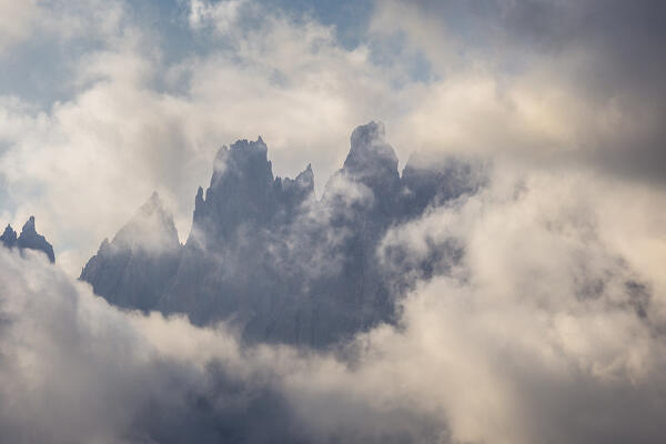 Odle Dolomites surrounded by clouds (Grande Fermeda, Sass de Mesdì), Funes valley (val di Funes), Bolzano province, South Tyrol, Trentino alto adige, Italy, Europe