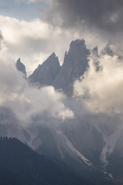 Odle Dolomites surrounded by clouds (Grande Fermeda, Sass de Mesdì), Funes valley (val di Funes), Bolzano province, South Tyrol, Trentino alto adige, Italy, Europe