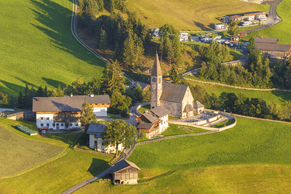 Santa Magdalena church, Funes valley (val di Funes), Bolzano province, South Tyrol, Trentino alto adige, Italy, Europe