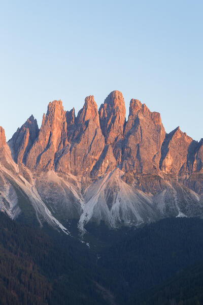 Sunset with enrosadira on Odle Dolomites (Grande Fermeda, Sass de Mesdì), Funes valley (val di Funes), Bolzano province, South Tyrol, Trentino alto adige, Italy, Europe