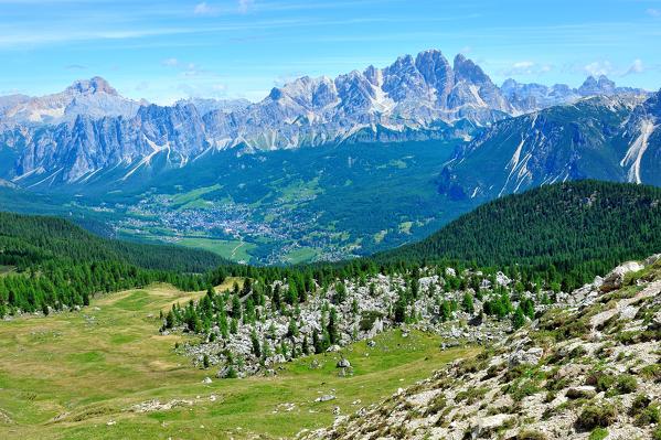 Mount Cristallo and Cortina d'Ampezzo valley, Dolomites, Alps, Province of Belluno, Veneto Region, Italy