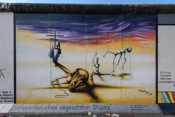 East Side Gallery,  murals on Berlin Wall, Berlin, Germany, Europe

